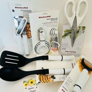 KitchenAid White 14-Pc Utensil Set